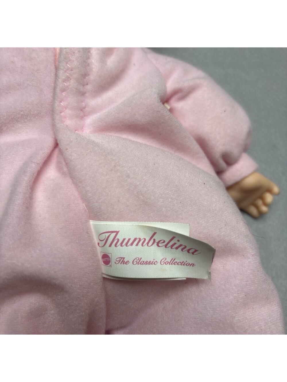 Thumbelina Doll Thumb Sucking Doll Original Clothes, 1997 Mattel Classic - Picture 4 of 5